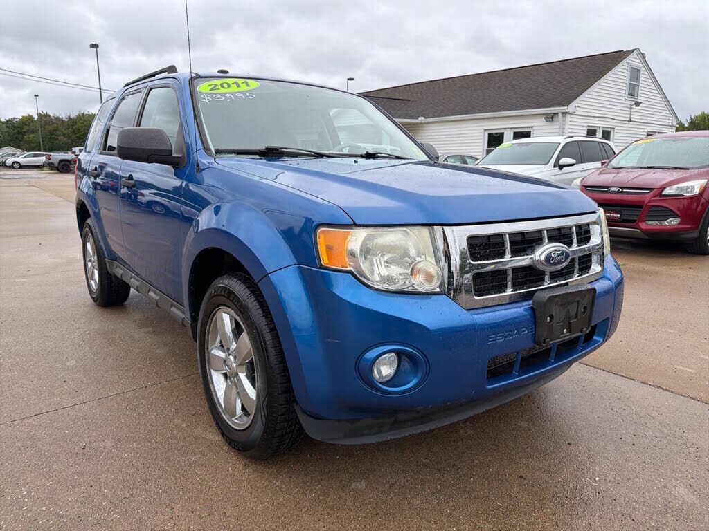 2011 FORD Escape