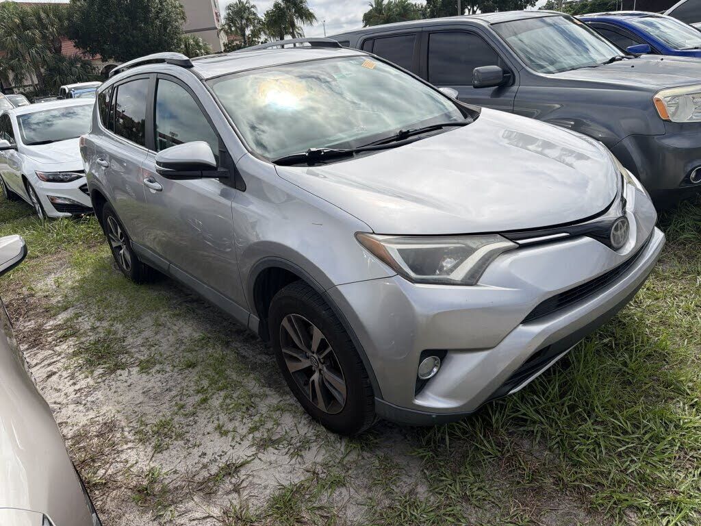 2017 TOYOTA RAV4