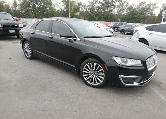 2017 LINCOLN MKZ