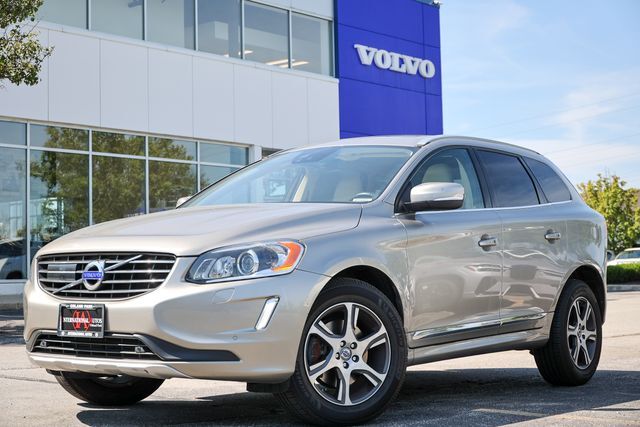 2015 VOLVO XC60