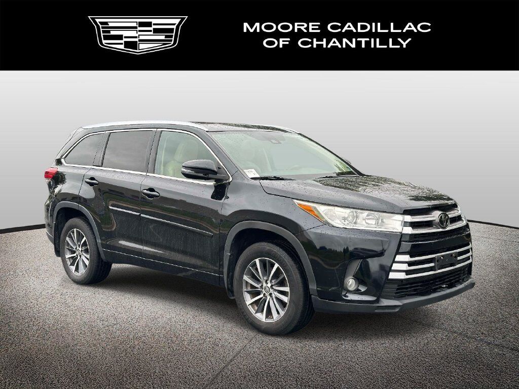 2018 TOYOTA Highlander