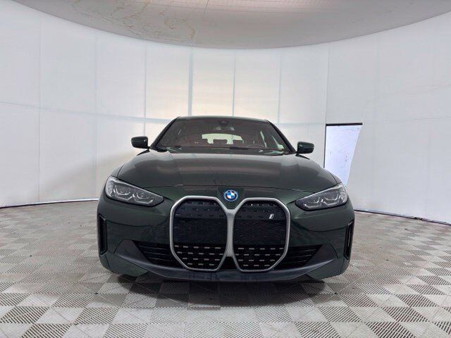 2024 BMW i4