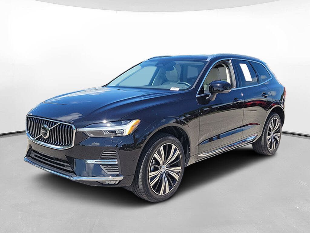 2023 VOLVO XC60