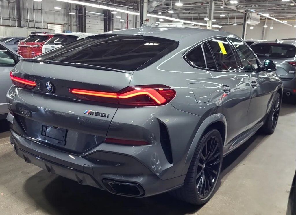 2021 BMW X6