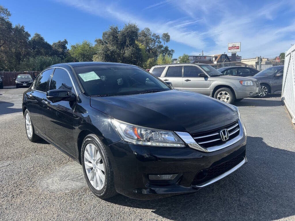 2015 HONDA Accord