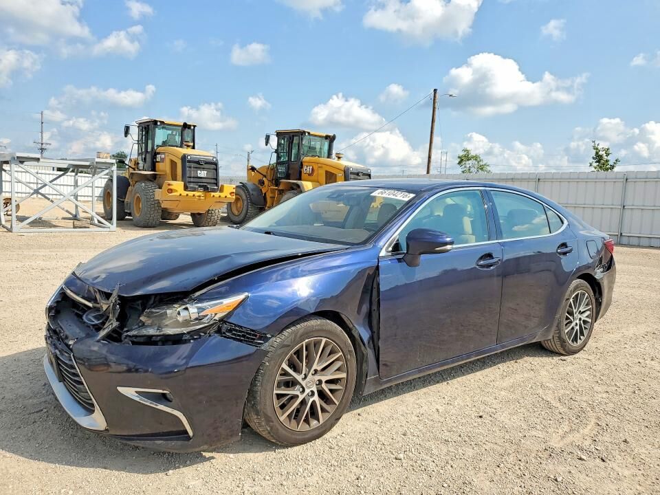 2017 LEXUS ES