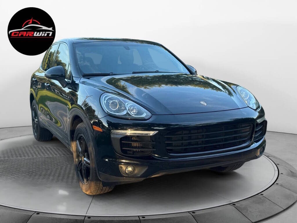 2015 PORSCHE Cayenne