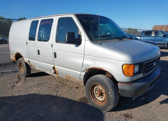 2005 FORD E-250