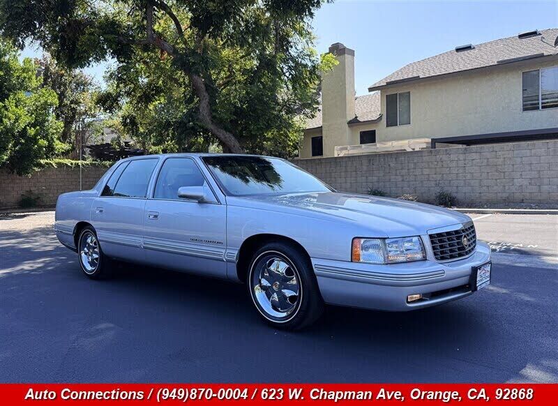 1999 CADILLAC Deville