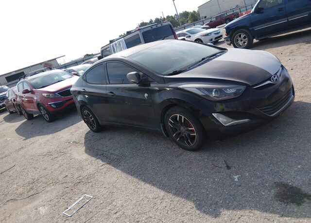 2015 HYUNDAI Elantra