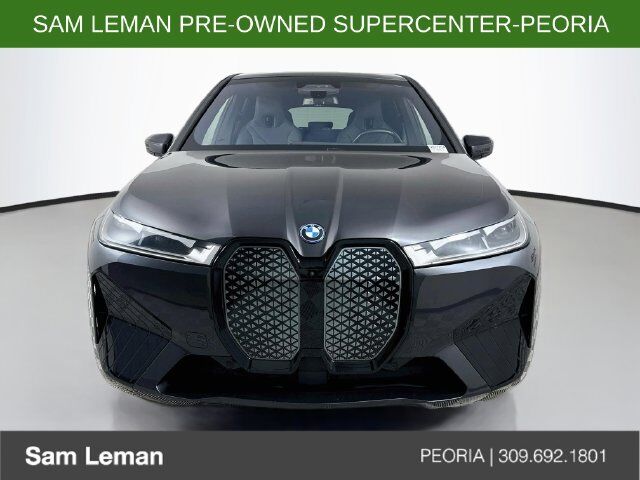 2025 BMW iX
