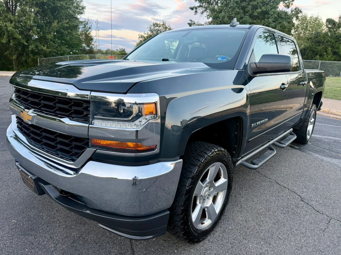 2018 CHEVROLET Silverado