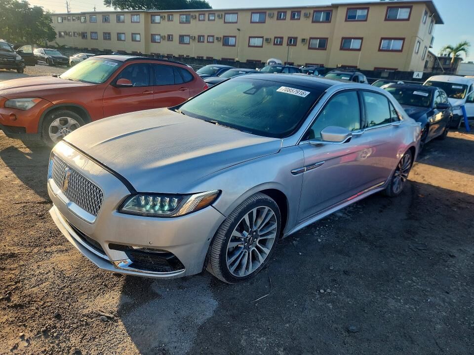 2017 LINCOLN Continental