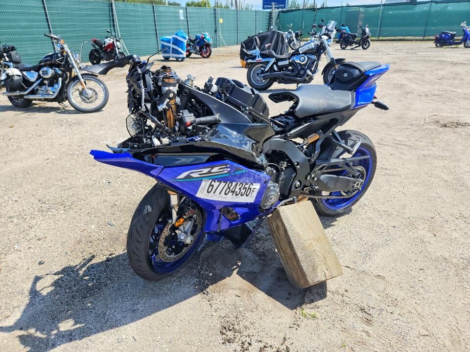 2026 YAMAHA YZF
