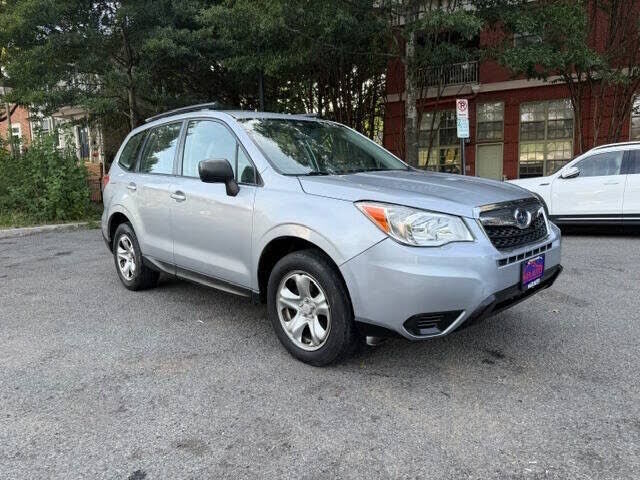 2016 SUBARU Forester