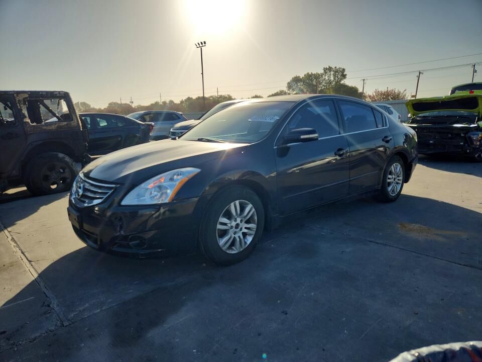 2011 NISSAN Altima