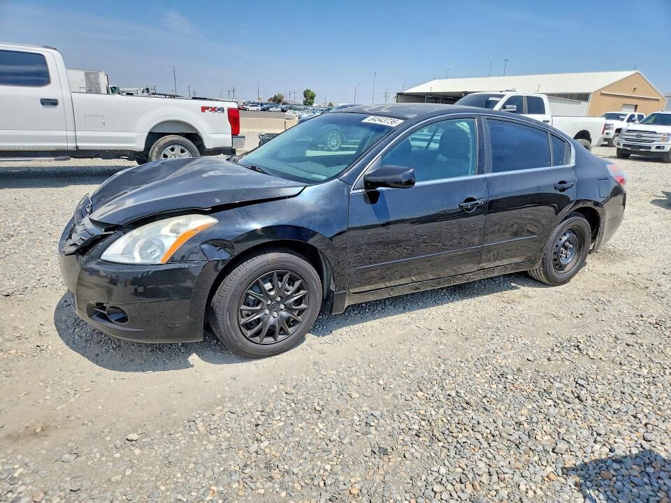 2012 NISSAN Altima