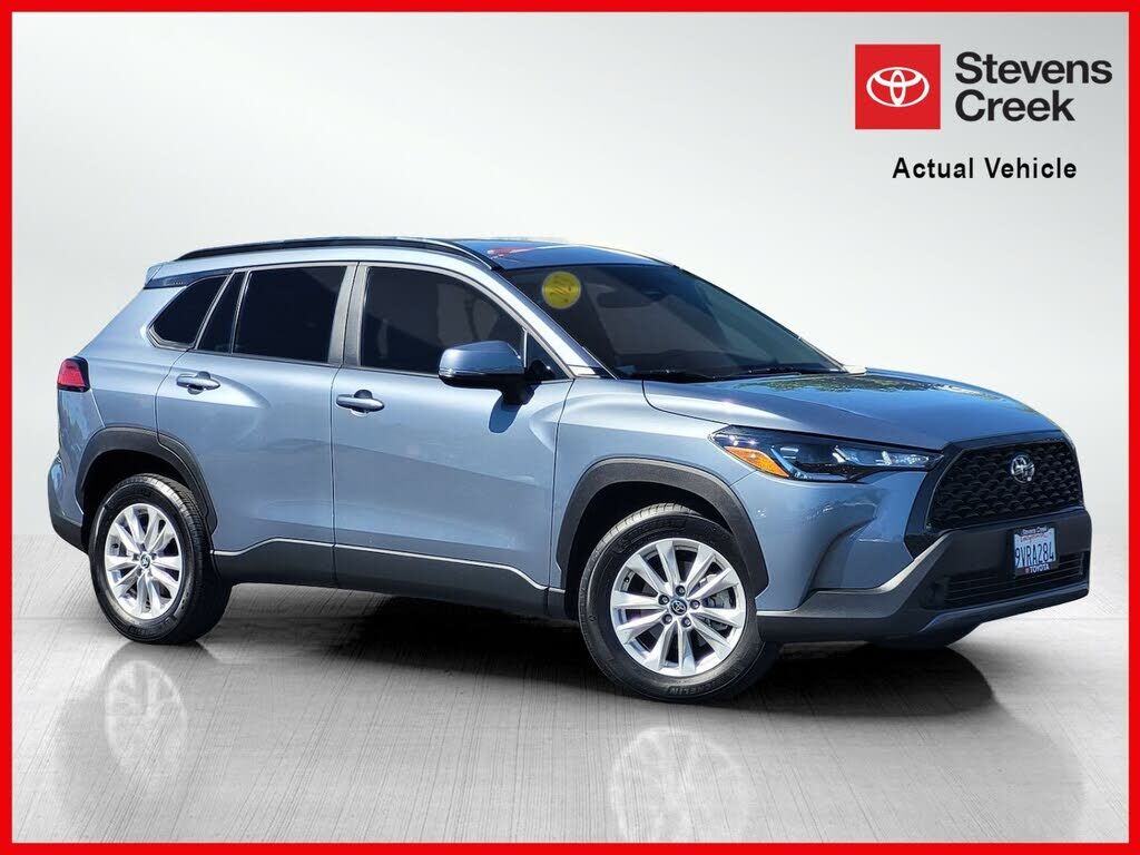 2023 TOYOTA COROLLA