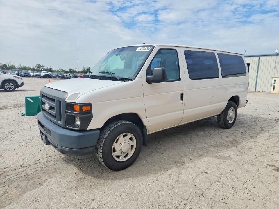 2014 FORD E-250