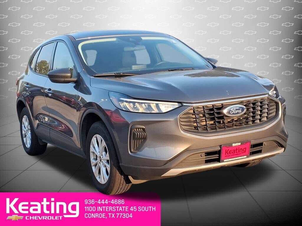 2025 FORD Escape