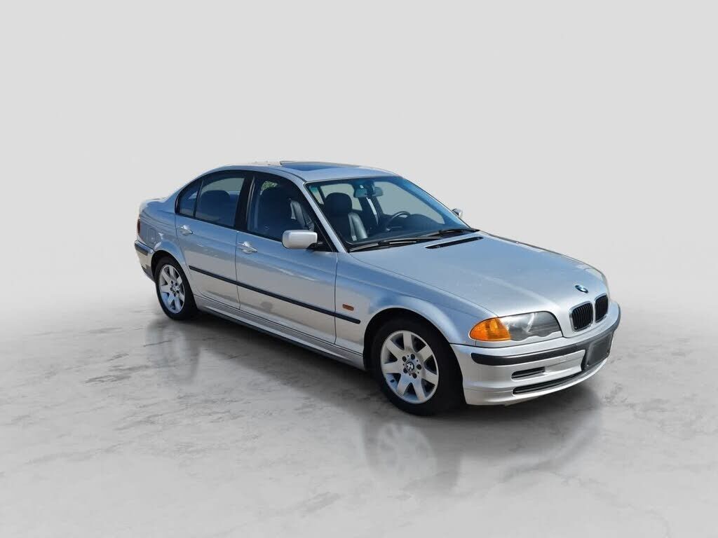 2000 BMW 323i