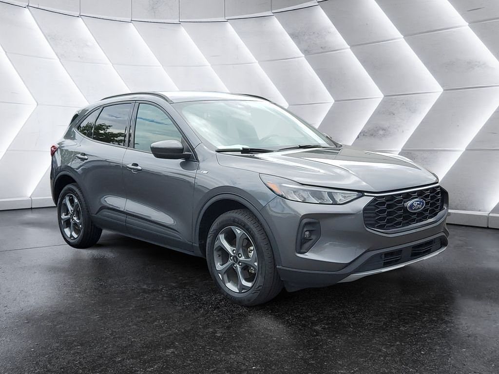 2025 FORD Escape