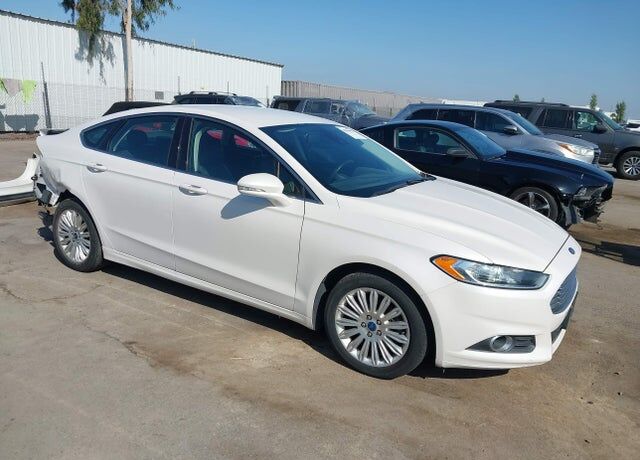 2013 FORD Fusion