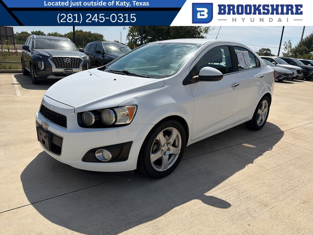 2016 CHEVROLET Sonic