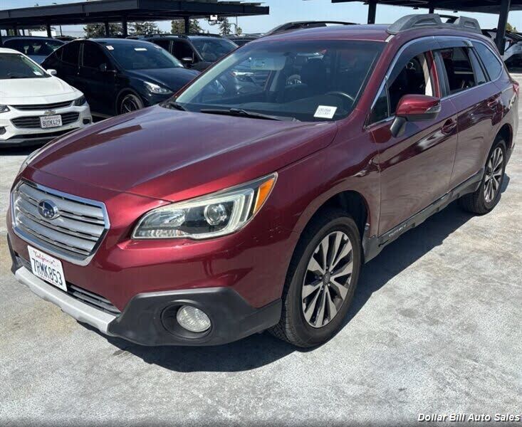 2016 SUBARU Outback