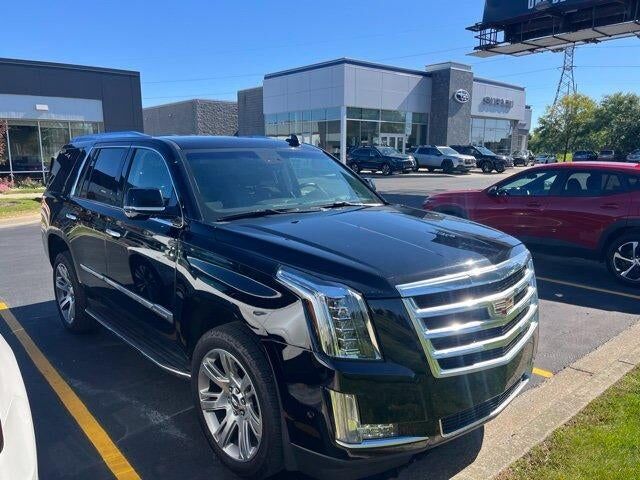 2017 CADILLAC Escalade
