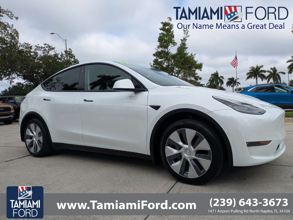 2022 TESLA Model Y