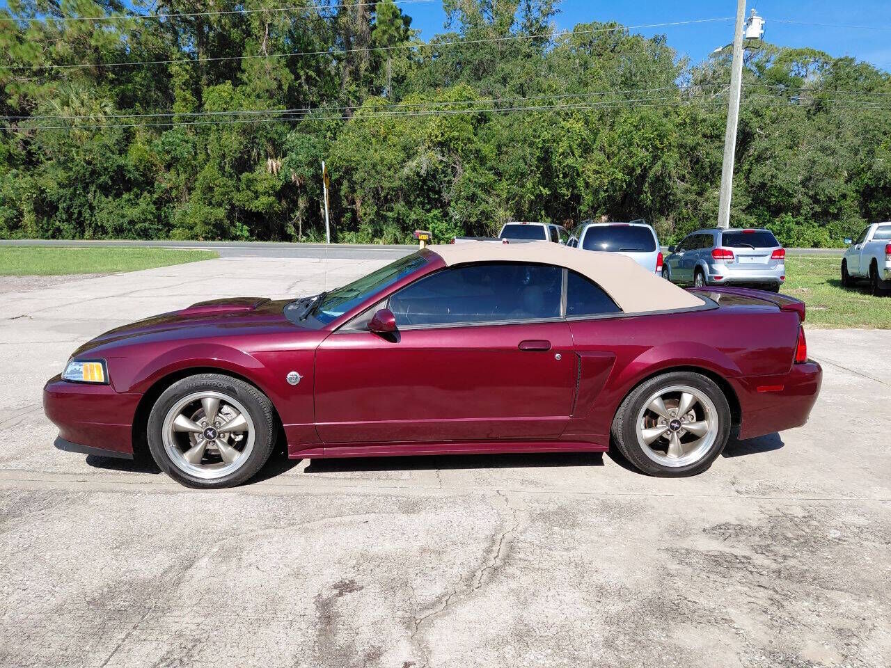 2004 FORD Mustang