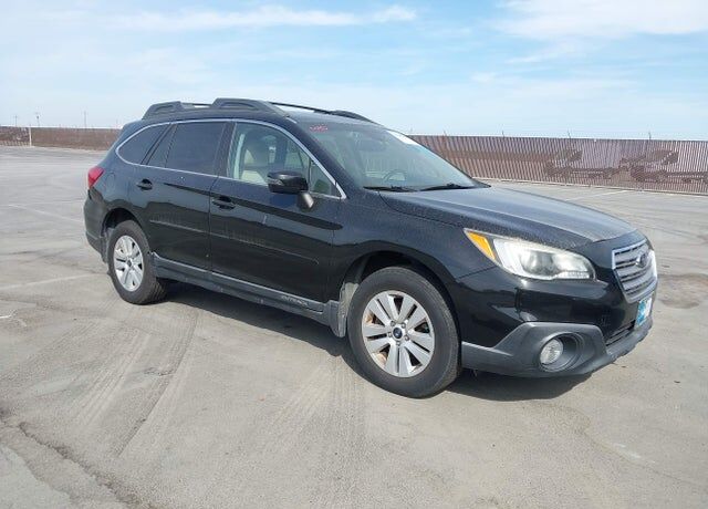 2016 SUBARU Outback