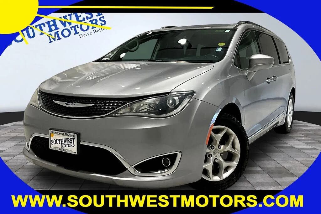 2020 CHRYSLER Pacifica