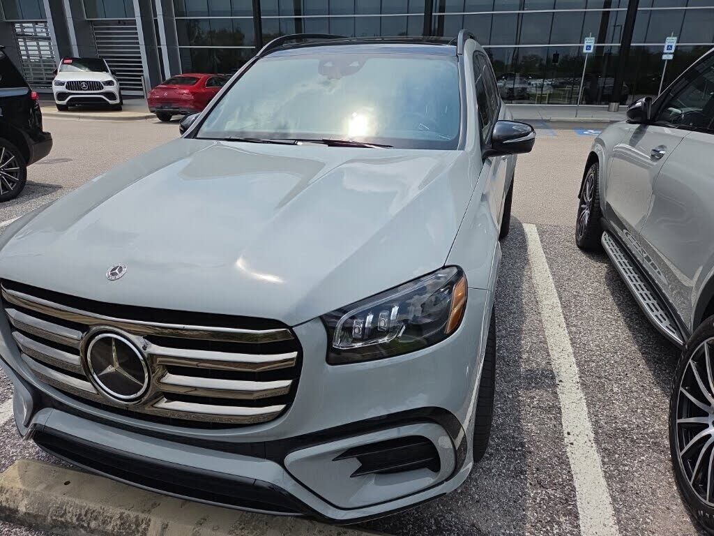 2024 Mercedes-Benz GLS-Class