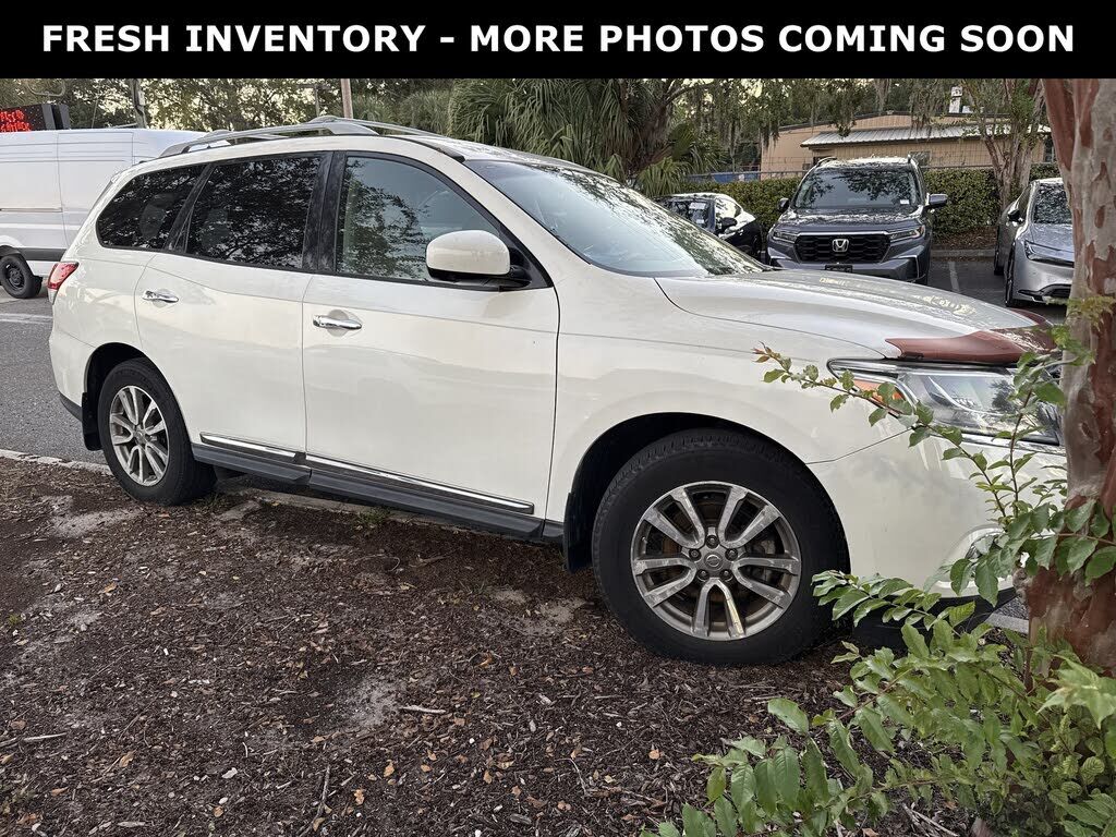 2015 NISSAN Pathfinder