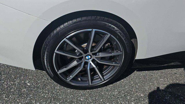2023 BMW 230i