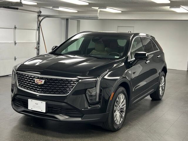 2024 CADILLAC XT4