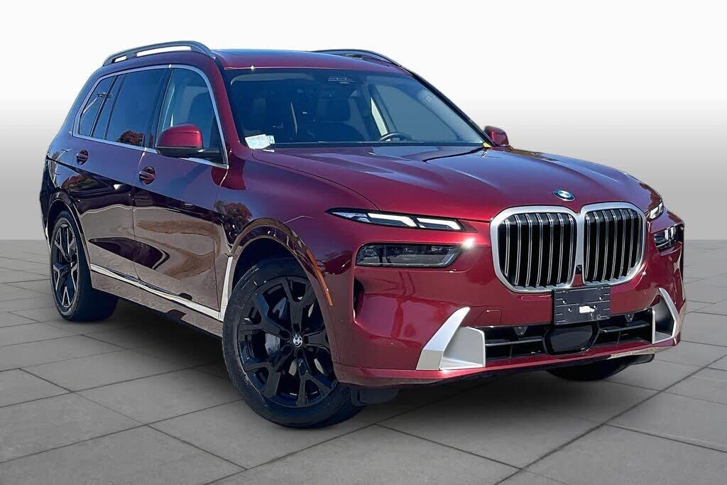 2026 BMW X7