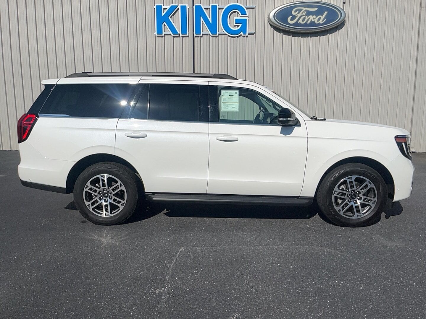 2025 FORD Expedition