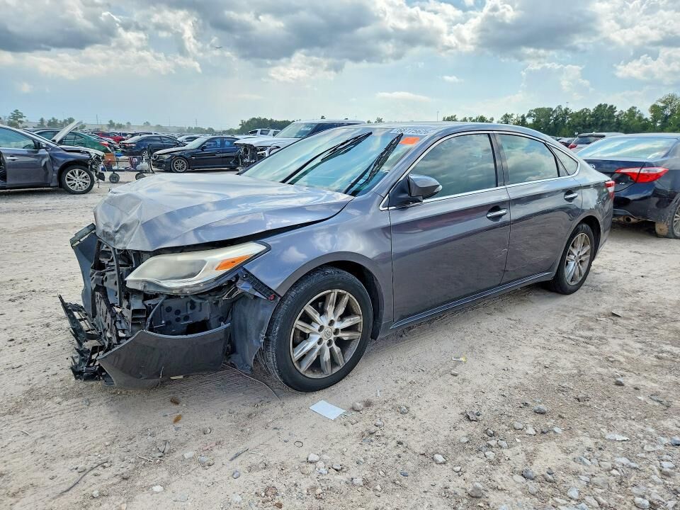 2014 TOYOTA Avalon