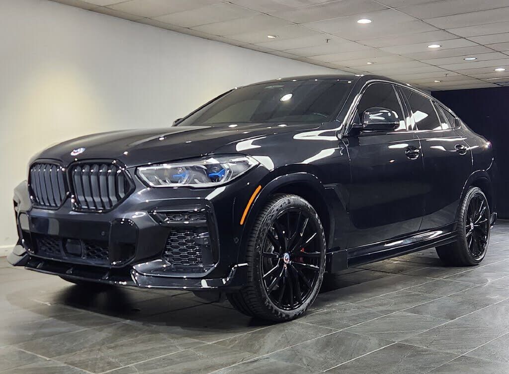 2022 BMW X6