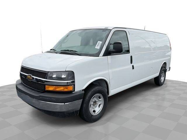 2026 CHEVROLET Express