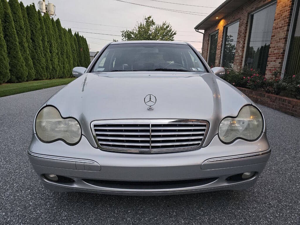 2004 Mercedes-Benz C-Class