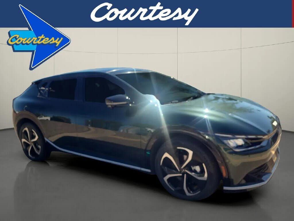 2023 KIA EV6
