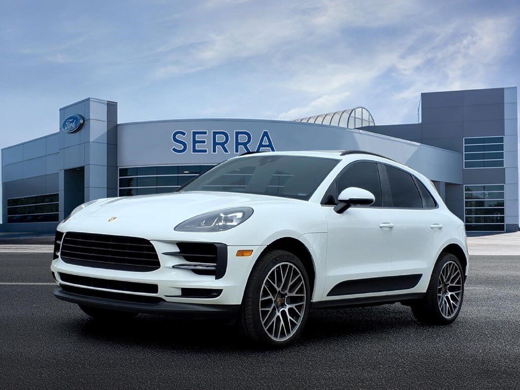 2019 PORSCHE Macan