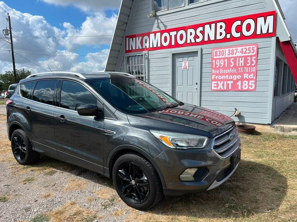 2017 FORD Escape