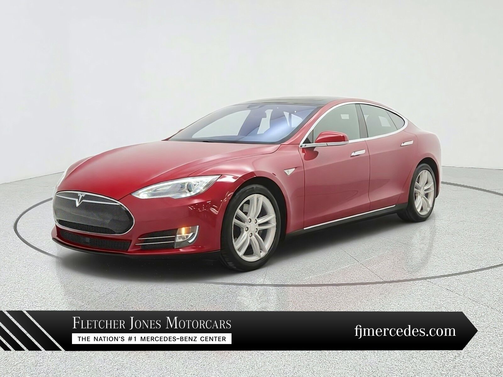 2015 TESLA Model S