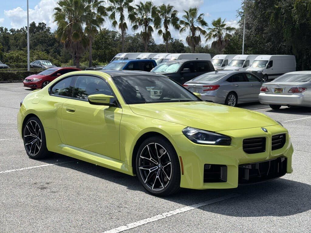 2025 BMW M2