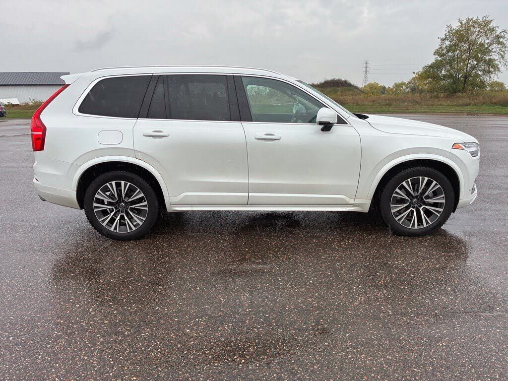 2020 VOLVO XC90